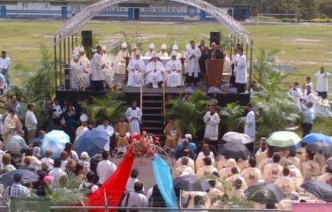 Prima messa del neo Cardinale Porras a Mérida