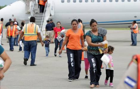 Honduras: madri con i loro figli espulsi